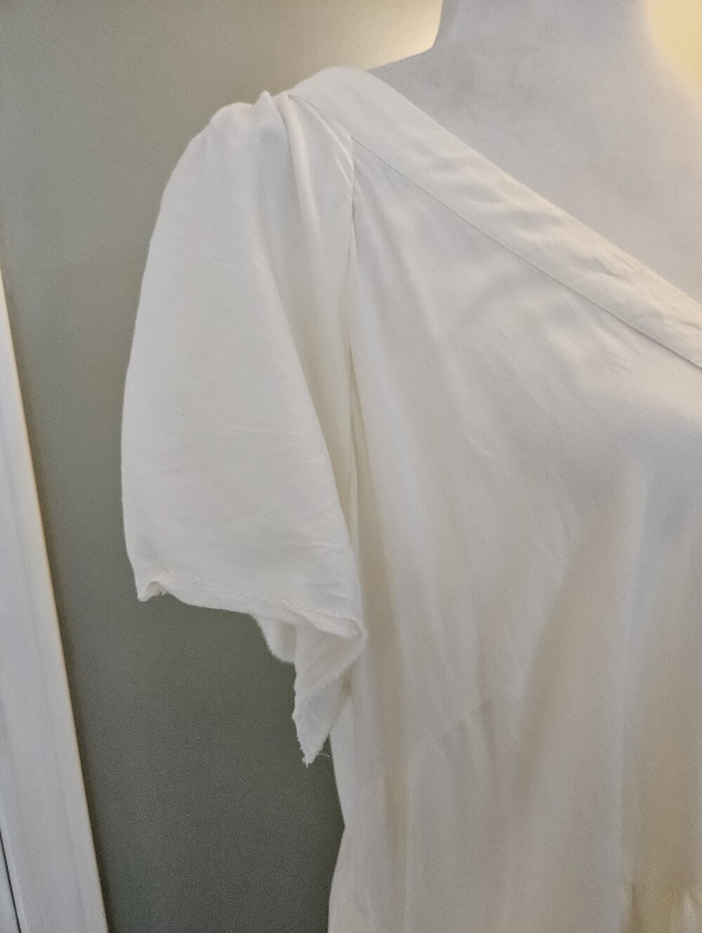 Old Navy Cream Midi Dress with Black Embroidered Floral Design Size XL Pockets - Picture 4 of 13